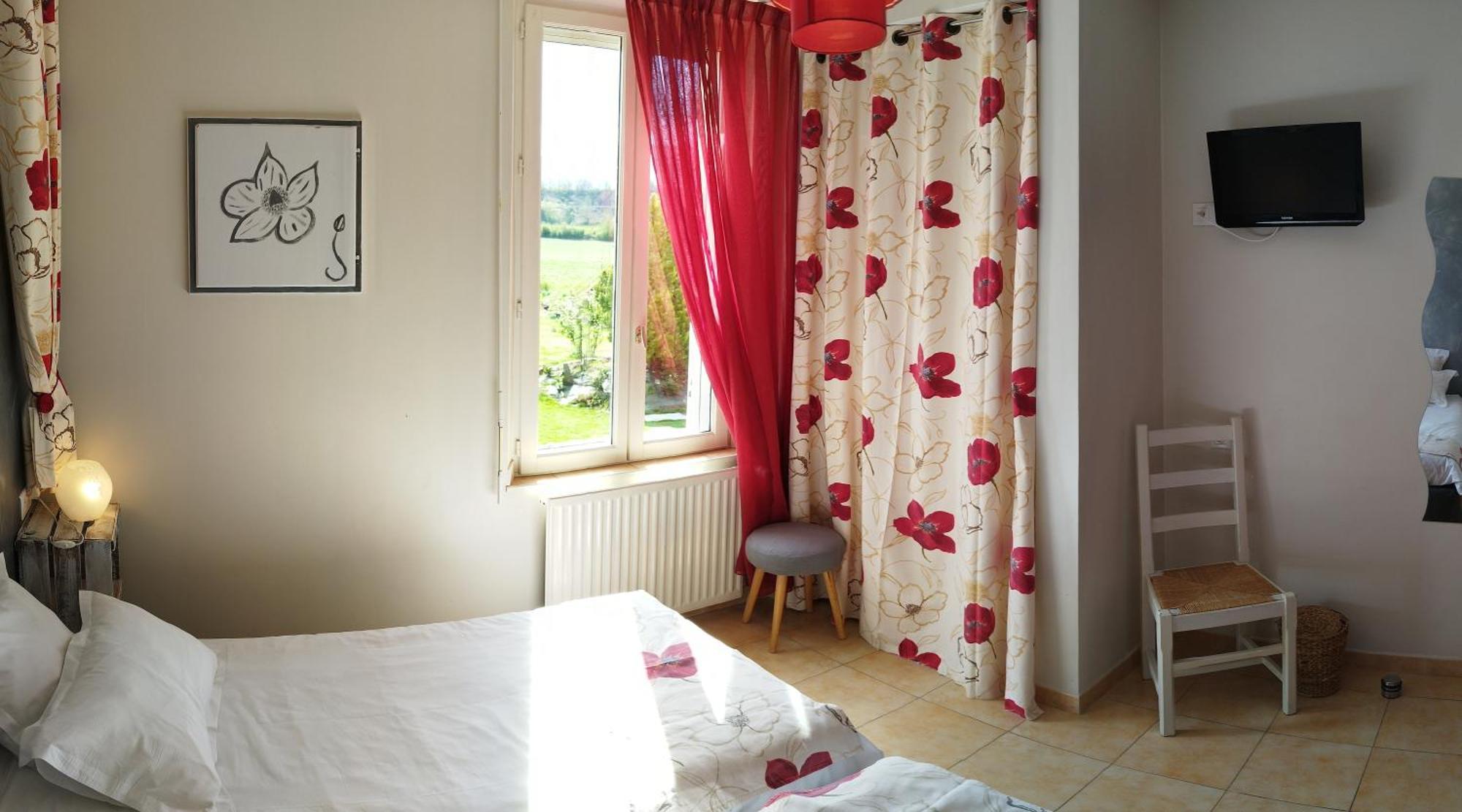 Le Petit Caboulot En Pleine Nature Vaumeilh ภายนอก รูปภาพ