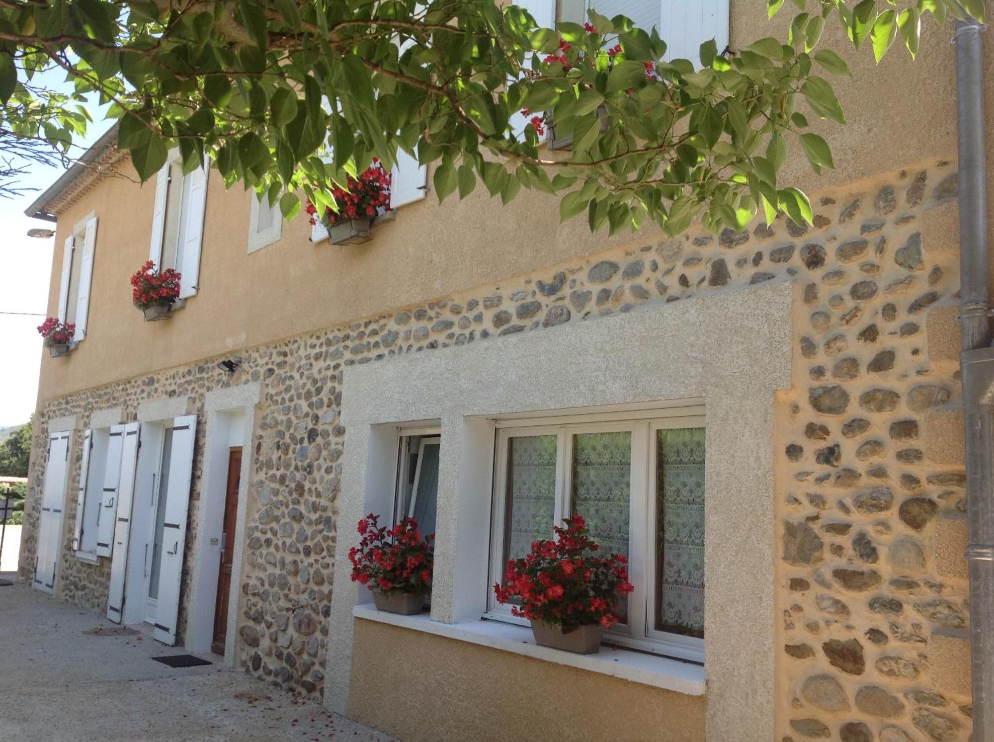 Le Petit Caboulot En Pleine Nature Vaumeilh ภายนอก รูปภาพ